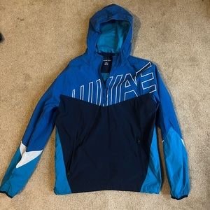 American eagle wind breaker